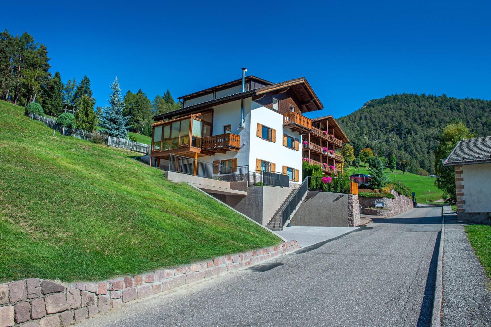 Apartment Sellablick St. Ulrich in Gröden Exterior foto