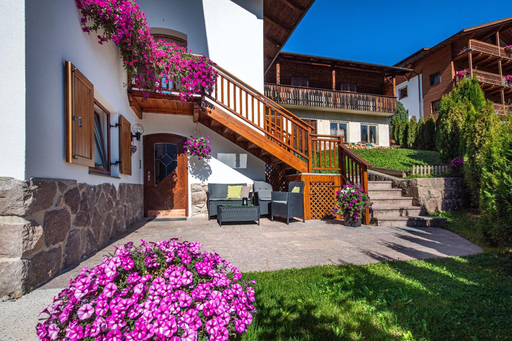Apartment Sellablick St. Ulrich in Gröden Exterior foto